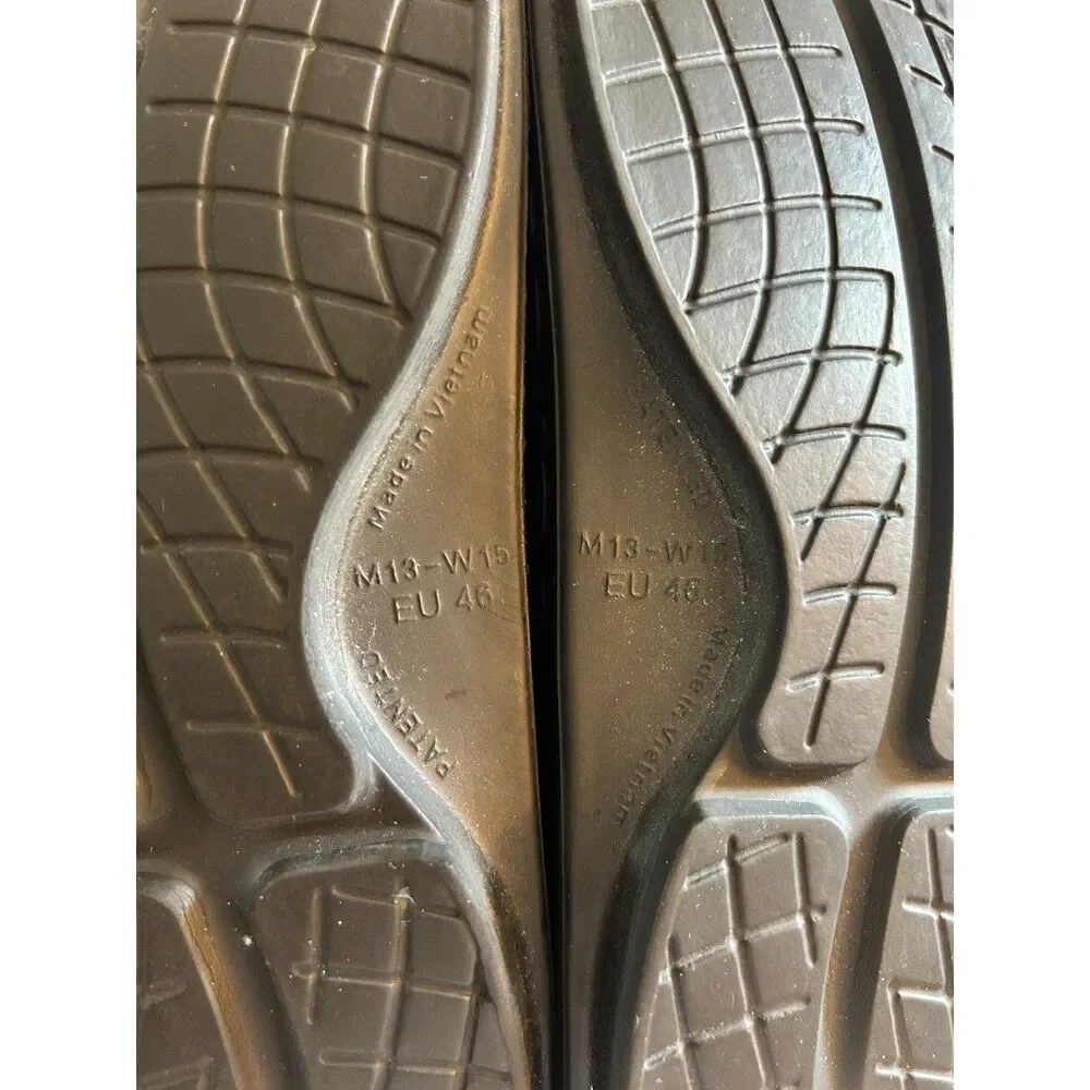 Oofos OOahh Sport Flex Slide Sandals M13 W15